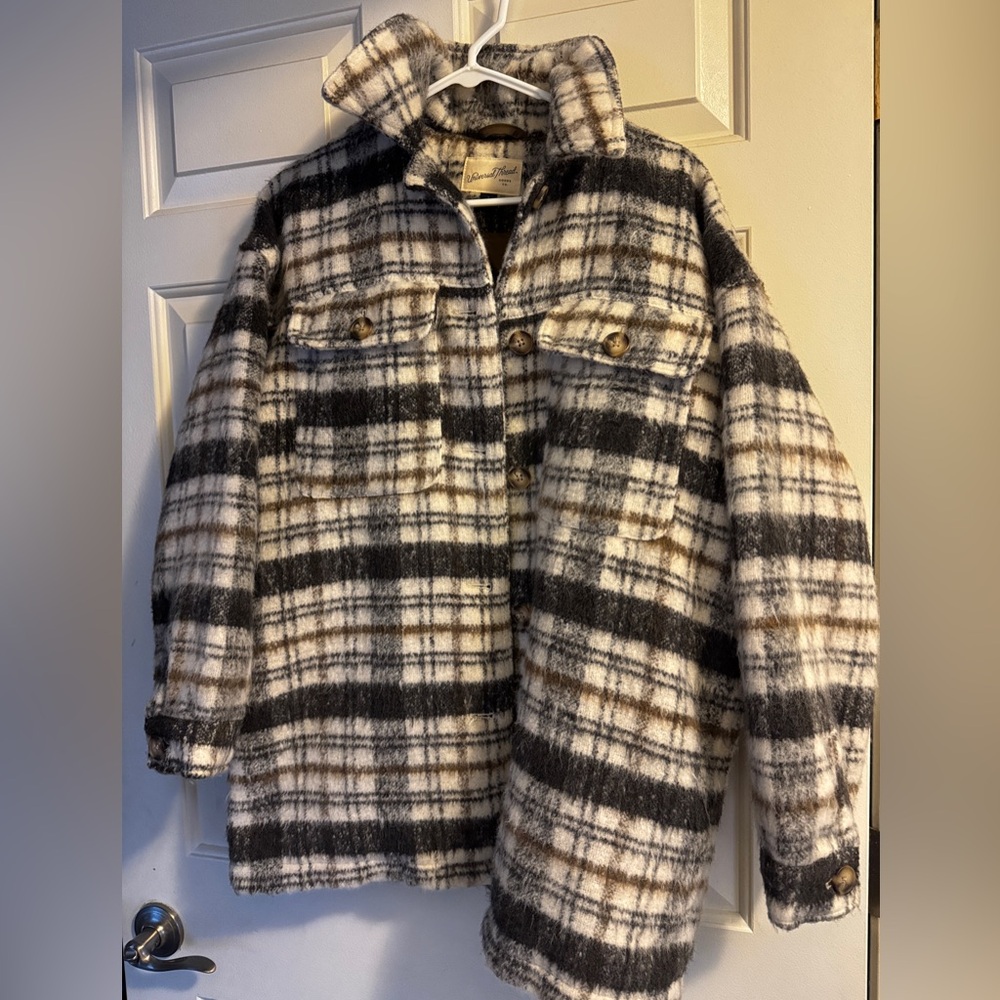 Universal Thread Plaid Over sized Jacket